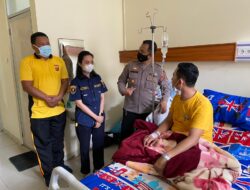 Sebagai Wujud Kepedulian, Kabag SDM polres Majalengka Jenguk Anggota Yang Sedang Sakit