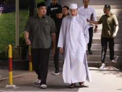 Kemenpora Hadirkan Habib Usman bin Yahya Jadi Khatib dan Imam Salat Jumat
