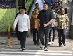 Silaturahmi dengan Menpora Dito, Gubernur Bengkulu Jadi Khatib Salat Jumat di Masjid Pemuda Al-Muwahiddin Kemenpora