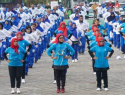 Ajak Masyarakat Sehat dan Bugar, Kemenpora Senam Hari Krida Bersama Komunitas Senam Ling Tien Kung
