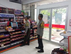 Intensifkan Patroli Siang, Polsek Kadipaten Beri Himbauan Pada Warga Untuk Tingkatkan Kewaspadaan