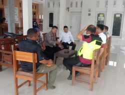 Bhabinkamtibmas Polsek Jatitujuh Laksanakan Giat Ngabadanteunkeun Perkawis di Desa