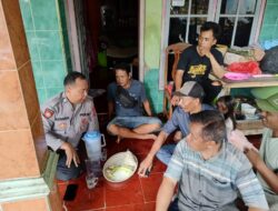 Ngobrol Bersama Warga Desa Bayureja, Kanit Samapta Sampaikan Himbauan Kamtibmas