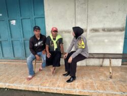 Cegah Gangguan Kamtibmas, Polwan Bhabinkamtibmas Blusukan Sambangi Warga Desa Binaan