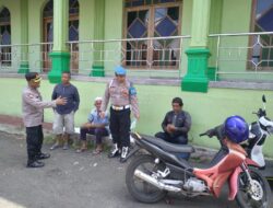 Dengan “Blusukan” Cara Kapolsek Cikijing Sapa Warga Masyarakat Desa Cidulang