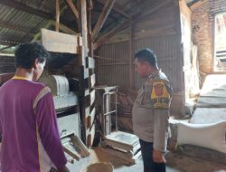 Polisi Blusukan Bhabinkamtibmas Polsek Sindangwangi Desa Bantar agung Sambangi Warga di Desa Binaanya