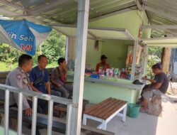 Polisi Blusukan, Bhabinkamtibmas Polsek Sindangwangi Sambangi Warga di Desa Bantar Agung