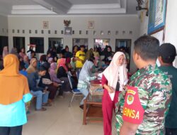 807 Warga Desa Heuleut, Terima Bantuan Beras 10 Kg dari Kemensos