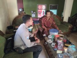 Dengan Polisi Blusukan, Bhabinkamtibmas Sambang Warganya Guna Jalin Tali Silaturrahmi
