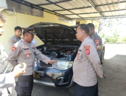 Agar Terawat, Kasubag Sarpras Polres Majalengka Gelar Pemeriksaan Kendaraan Dinas Polsek Sukahaji