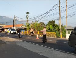 Polisi Ada Dimana-mana, Wujud Pelayanan Polri Polsek Cikijing Rutin Gatur Lalin.
