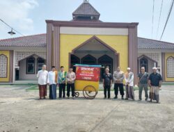 Polres Majalengka Gelar Gerobak Senyum Untuk Masyarakat di Halaman Masjid Masjid Jamie Nurrul Amaliyyah