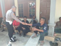 Ngobrol Mas, Polisi Sambangi Warga Yang Sedang Berkumpul