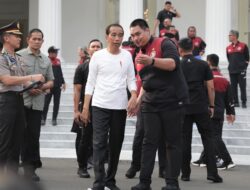 Jumlah Bonus Meningkat, Menpora Dito Dampingi Presiden Jokowi Berikan Bonus SEA Games 2023 Kamboja