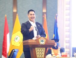 Menpora Dito Pesan Kepada Wisudawan IBI Kosgoro 1957 Harus Kreatif dan Inovatif Dalam Menghadapi Persaingan Global