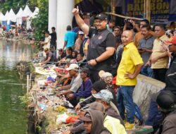 Banyak Masyarakat Antusias Ikut, Menpora Dito Nilai Lomba Tarkam Mancing Festival Baritan Rawa Bambon dan Lebaran Betawi Keren