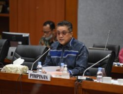 Komisi X Minta Wewenang Bangun Infrastruktur Pendidikan Dikembalikan ke Kemendikbudristek