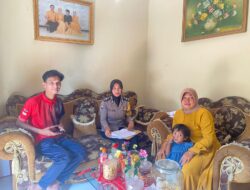 Kegiatan Ngobrol Mas, Polwan Bhabinkamtibmas Sambang Warga Dengan Humanis Sampaikan Pesan Kamtibmas