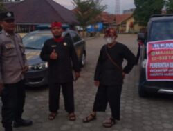 “Cermin Polisi Ada Dimana-mana” Personil Polsek Jatiwangi Laksanakan Pengawalan Peserta Kirab Budaya dan Pawai Pembangunan dari Kec. Jatiwangi