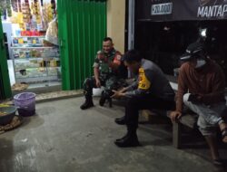 Sinergitas TNI – Polri Peduli Lingkungan, Kapolsek Palasah Bersama Babinsa Melaksanakan Sambang Warga.