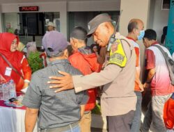 Wujud Nyata Bhayangkara Mitra Masyarakat, Bhabinkamtibmas Polsek Jatiwangi Hadiri Giat Khitanan Masal