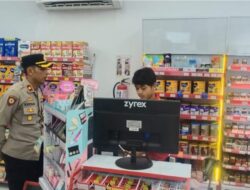 Upaya Cegah C3, Personil Polsek Jatiwangi Laksanakan Blue Light