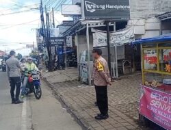 Gerobak Senyum Polres Majalengka Kembali Bagikan Makanan Kepada Masyarakat
