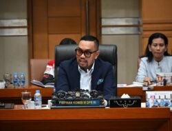 Sahroni Minta Menko Polhukam Buka Nama Oknum Pelaku Transaksi di Bawah Meja