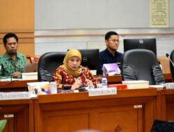 Komisi VIII Terima Masukan Para Ahli Terkait RUU KIA