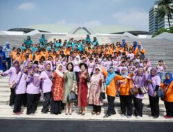 Pelepasan Murid TK Risanti, DWP Setjen DPR RI Ajak Anak-Anak Tur Gedung Parlemen