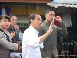 Kunjungi Pasar Parung, Warga Sambut Jokowi dengan Lagu Selamat Ulang Tahun