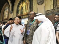 Usai Solat Jumat di Masjid Istiqlal dan Kunjungi Gereja Katedral, Sekjen OKI Terkesan Dengan Toleransi di Indonesia