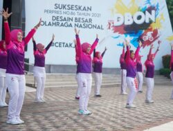 Wujudkan Indonesia Bugar, Kemenpora Terus Semarakkan Hari Jumat Krida Dengan Senam dan Olahraga Bersama