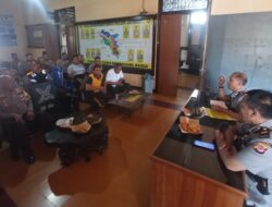 Kapolsek Jatiwangi Sampaikan Agar Tingkatkan Kewaspadaan serta Sigap Dalam Memberi Pelayanan Kepada Masyarakat