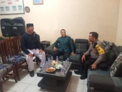 Kapolsek Palasah Membangun Kedekatan dengan Masyarakat Melalui Kegiatan Ngobrol Mas