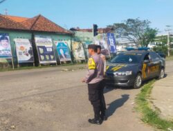 Tekan Angka Kecelakaan Lalu Lintas dan Kemacetan, Anggota Polsek Jatiwangi Laksanakan Gatur Lalin Sore