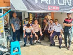 “Ngobrol Mas” Personil Polsek Cikijing Sambangi Terminal, Beri Himbauan Kamtibmas Kepada Petugas LLAJ.