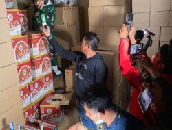 Razia Gabungan TNI- Polri dan Sat Pol PP, Berhasil Amankan Puluhan Ribu Miras Dari Sebuah Gudang di Indramayu