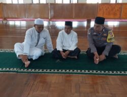 Patepang Sono Sareung Ulama, Bhabinkamtibmas Polsek Majalengka Sambangi Tokoh Agama