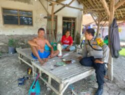 Blusukan ke Warga, Bhabinkamtibmas Polsek Kertajati Sampaikan Imbauan Kamtibmas