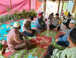 “Patepang Sono Sareung Ulama” Kapolsek Leuwimunding Silaturrahmi dengan Tokoh Agama di Desa Nanggerang