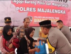 Kapolres Majalengka Berikan Bansos Bagi Anak Stunting di Kecamatan Jatiwangi