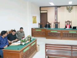 SIDANG PERKARA MIHOL SENILAI RP1,5 MILIAR