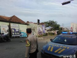 Polsek Jatiwangi Gelar Pelayanan Masyarakat Gatur Lalin Sore, Dalam Upaya Tekan Angka Kecelakaan Lalu Lintas