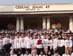 Tumpah Ruah, Pejuang Milenial Prabowo Deklarasi di Gedung Joang 45 Jakarta.
