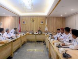 Terima Perwakilan Apdesi, Dasco Tekankan Pembahasan Revisi UU Desa Harus Sertakan Seluruh Aspirasi Masyarakat