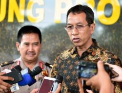 Pj Gubernur DKI Siap Cabut Bantuan KJP Jika Ditemukan Siswa yang Tawuran