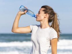 Ahli: Minum Air Putih Satu Liter Lebih Sehari Bisa Cegah Diabetes Tipe 2