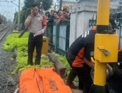 Terobos Perlintasan KA di Jaktim, Pemotor Tewas Ditabrak Kereta
