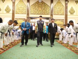 Nono Sampono Dilantik Jadi Ketum PP-KKI, Menpora Dito Minta Karate Tingkatkan Pembinaan dan Prestasi